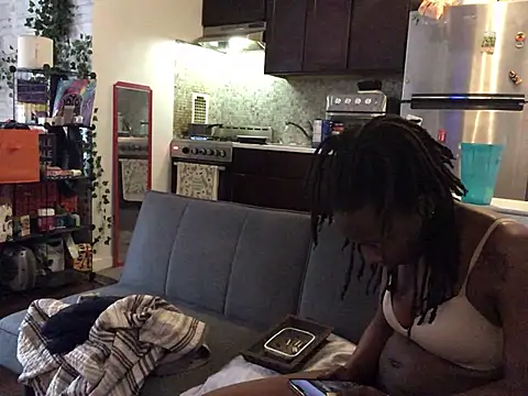 littyleesh1 online show from 23, 5, 2026