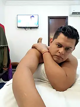 Snapshot of Mathias1221 chatting on 16, 9, 2025 Mathias1221 online show from 16, 9, 2025