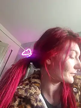 Snapshot of Blossom94 chatting on 5, 4, 2026 Blossom94 online show from 5, 4, 2026