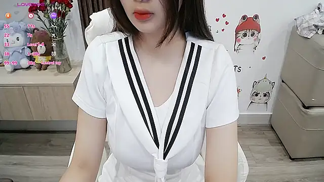 Snapshot of Eirlys18 chatting on 27, 9, 2025 Eirlys18 online show from 27, 9, 2025