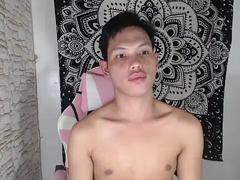 Snapshot of coxckydale chatting on 12, 10, 2025 coxckydale online show from 12, 10, 2025