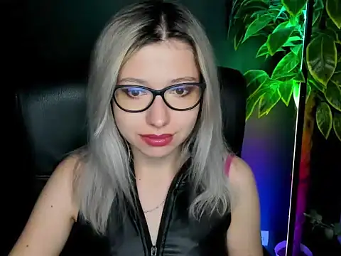 loveHeidi online show from 16, 9, 2025