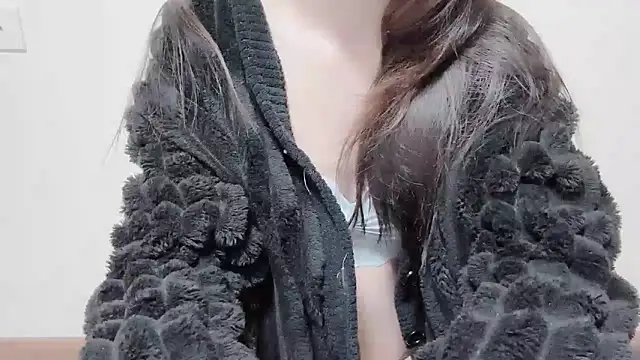 Snapshot of Queen_ww chatting on 4, 11, 2025 Queen ww online show from 4, 11, 2025