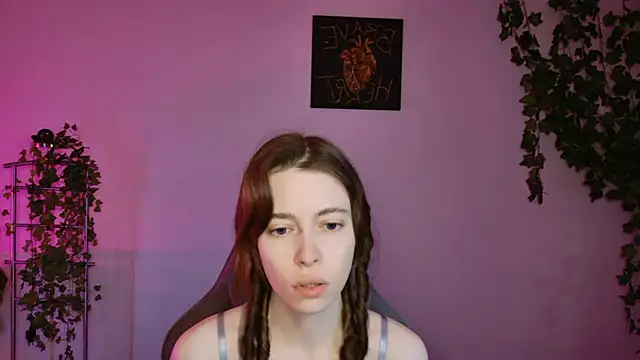 Yoka paradoXXX online show from 6, 10, 2025