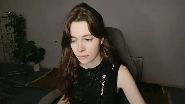 Yoka paradoXXX online show from 19, 11, 2025