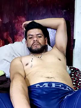 Snapshot of Neggajr87 chatting on 5, 2, 2026 Neggajr87 online show from 5, 2, 2026