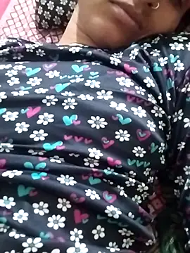 KIRTI12 HOT online show from 25, 9, 2025