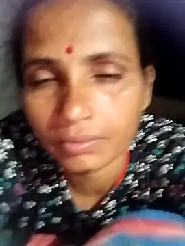 KIRTI12 HOT online show from 27, 9, 2025