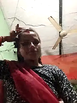 KIRTI12 HOT online show from 28, 9, 2025