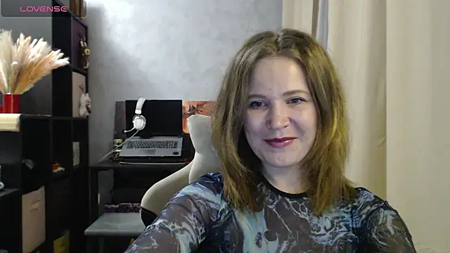 Snapshot of harpermoss chatting on 10, 9, 2025 harpermoss online show from 10, 9, 2025