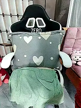 LadyMaiMai online show from 8, 11, 2025