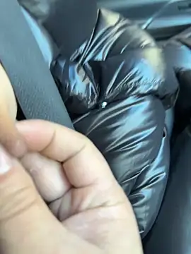 Snapshot of Fengbaby-555 chatting on 14, 12, 2025 Fengbaby-555 online show from 14, 12, 2025