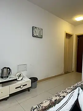 Snapshot of Fengbaby-555 chatting on 21, 12, 2025 Fengbaby-555 online show from 21, 12, 2025