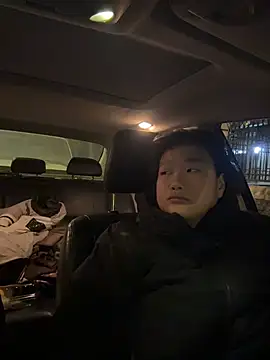 Snapshot of Fengbaby-555 chatting on 22, 12, 2025 Fengbaby-555 online show from 22, 12, 2025