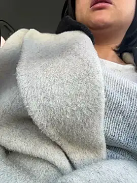 Snapshot of Fengbaby-555 chatting on 9, 3, 2026 Fengbaby-555 online show from 9, 3, 2026