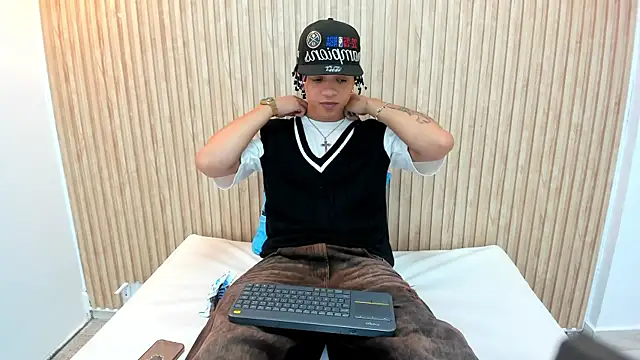 Snapshot of MARSHALL_SPENCER chatting on 26, 9, 2025 MARSHALL SPENCER online show from 26, 9, 2025