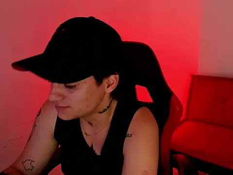 PeytonBox online show from 5, 12, 2025