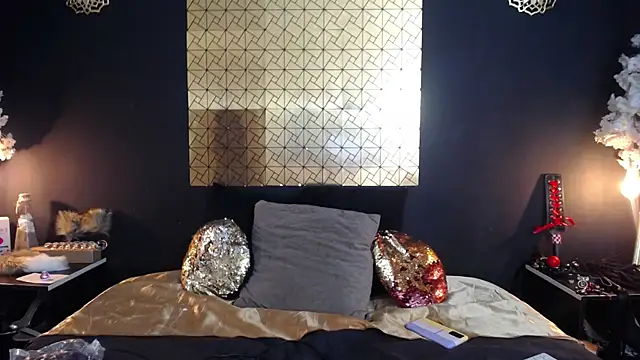 kinky momm online show from 9, 4, 2026