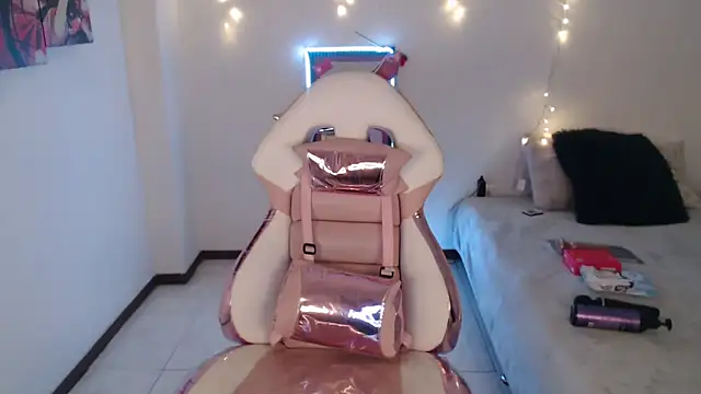 Snapshot of Maddy_Vicius19 chatting on 19, 2, 2026 Maddy Vicius19 online show from 19, 2, 2026