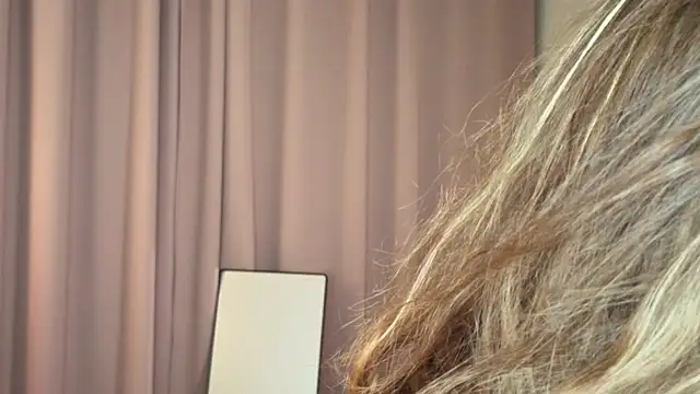 LoveSeekins online show from 11, 4, 2026