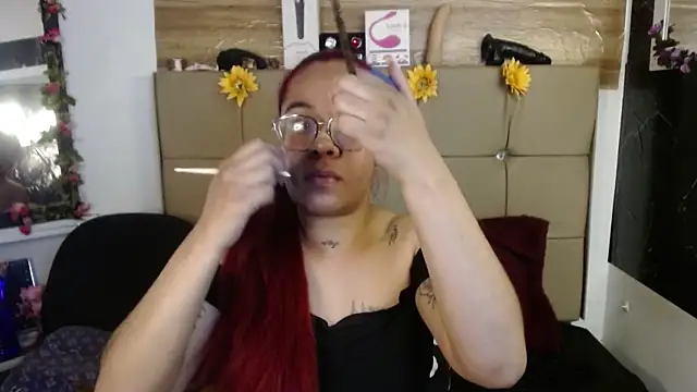 MIA  SPENCER online show from 31, 3, 2026