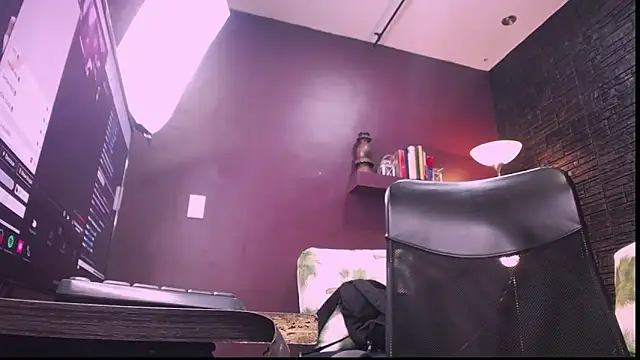 Matthewlodge online show from 15, 9, 2025