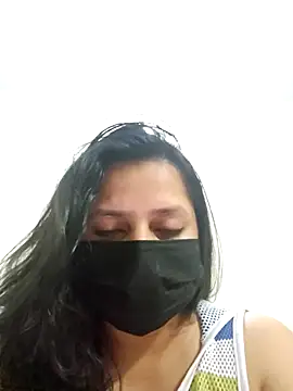 Snapshot of Punecouple5 chatting on 17, 9, 2025 Punecouple5 online show from 17, 9, 2025