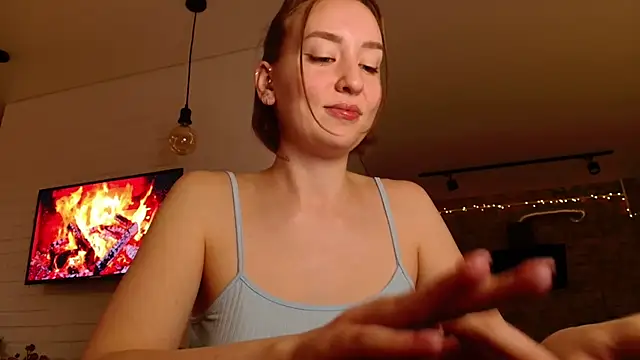 WhitePrincessLuna online show from 22, 10, 2025