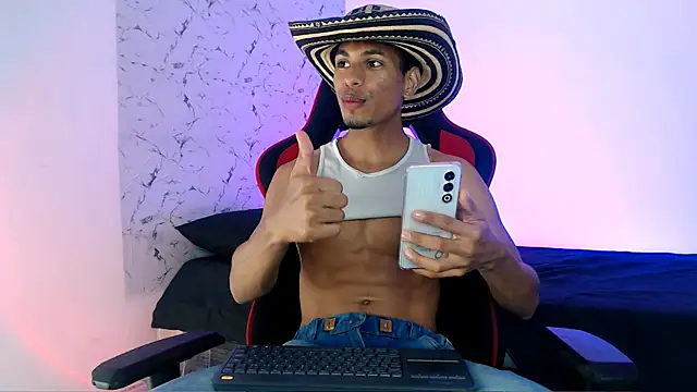 lorian vikel online show from 11, 11, 2025