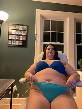 Snapshot of PlayWithBrittany chatting on 19, 12, 2025 PlayWithBrittany online show from 19, 12, 2025