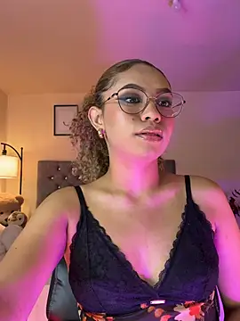 Snapshot of OxanaFedorova1- chatting on 6, 2, 2026 OxanaFedorova1- online show from 6, 2, 2026