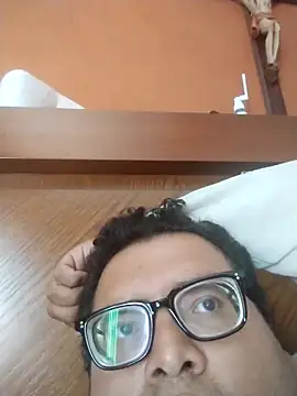 Santiagoqro85 online show from 30, 10, 2025