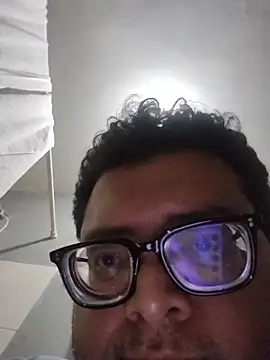 Santiagoqro85 online show from 7, 4, 2026