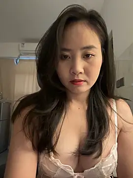 Snapshot of wly2028 chatting on 15, 9, 2025 wly2028 online show from 15, 9, 2025