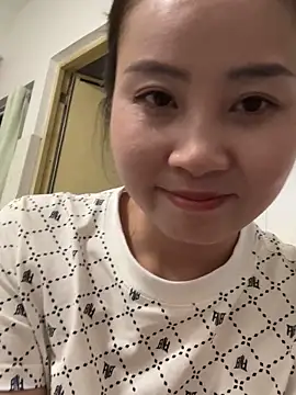 Snapshot of wly2028 chatting on 26, 9, 2025 wly2028 online show from 26, 9, 2025