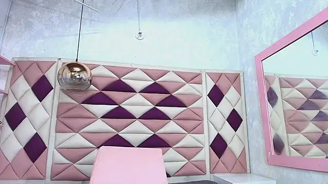 abbyrouss  online show from 19, 9, 2025