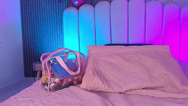 Snapshot of abbyrouss_ chatting on 23, 2, 2026 abbyrouss online show from 23, 2, 2026