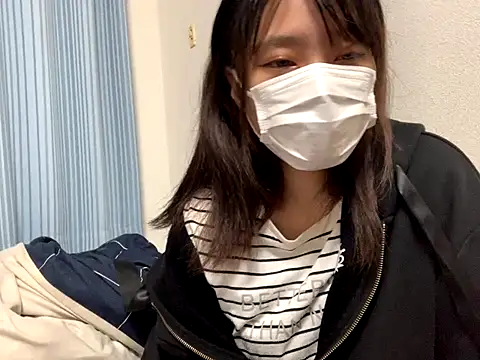 Snapshot of ituki_0415 chatting on 26, 10, 2025 ituki 0415 online show from 26, 10, 2025