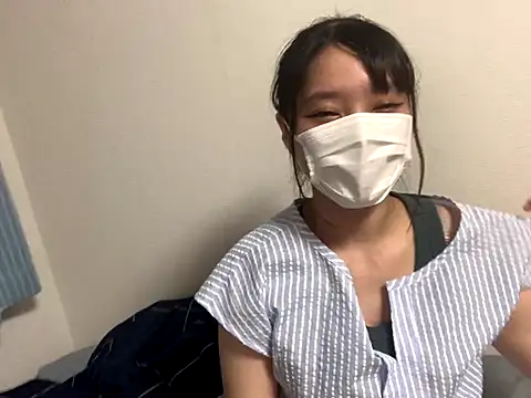 Snapshot of ituki_0415 chatting on 4, 11, 2025 ituki 0415 online show from 4, 11, 2025