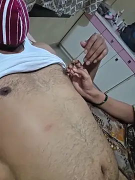 Snapshot of shobha_lover02 chatting on 5, 11, 2025 shobha lover02 online show from 5, 11, 2025