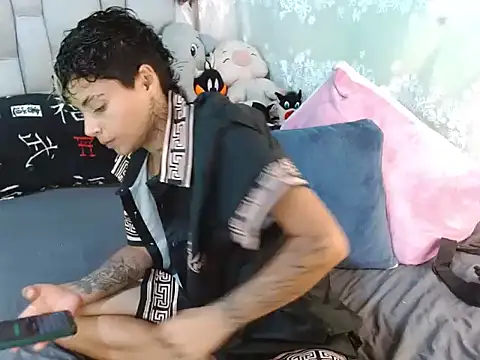 Snapshot of Dorland777 chatting on 13, 11, 2025 Dorland777 online show from 13, 11, 2025