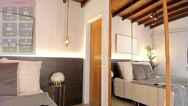 VictoriaShelby online show from 2, 10, 2025