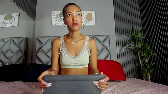 Alisha Ebonyy online show from 1, 10, 2025