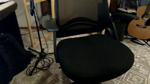 Snapshot of cumhang1001 chatting on 12, 11, 2025 cumhang1001 online show from 12, 11, 2025