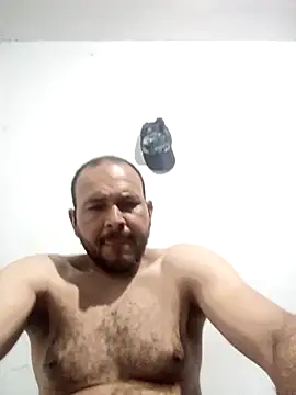 Snapshot of javi-tunene chatting on 5, 11, 2025 javi-tunene online show from 5, 11, 2025