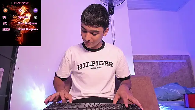 Austin Cardieff  online show from 14, 9, 2025