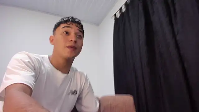 Austin Cardieff  online show from 21, 11, 2025