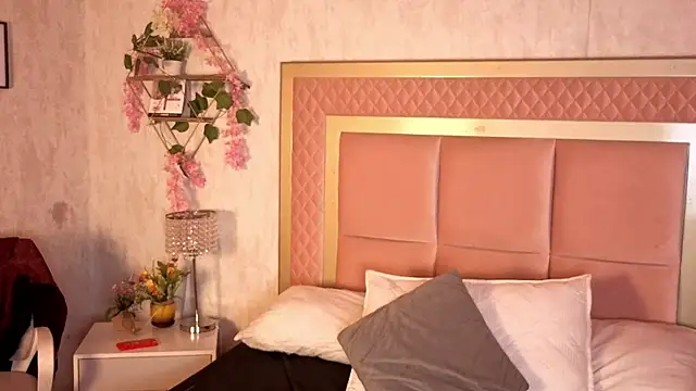 RobinBennett online show from 30, 10, 2025