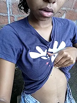 Snapshot of yureth_17 chatting on 22, 10, 2025 yureth 17 online show from 22, 10, 2025