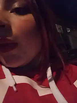 Mia2xsmith online show from 13, 1, 2026